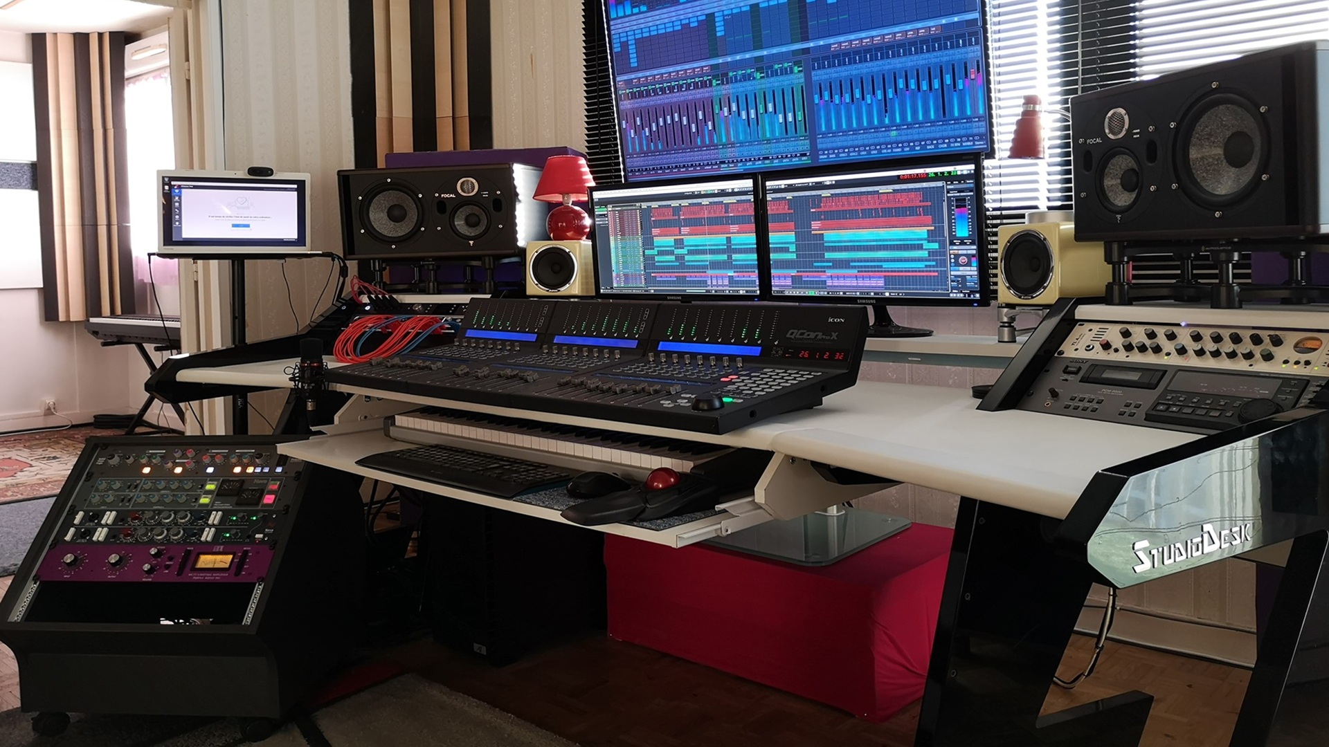 Studio Tour France MAO 2024 : immersion dans le studio de Jean-Philippe Bord à Nantes